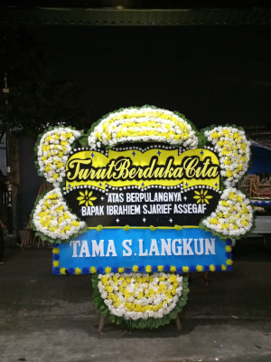 Papan Bunga Duka di Banggai